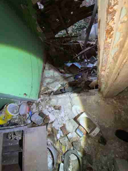 14475 Robson (45).jpg